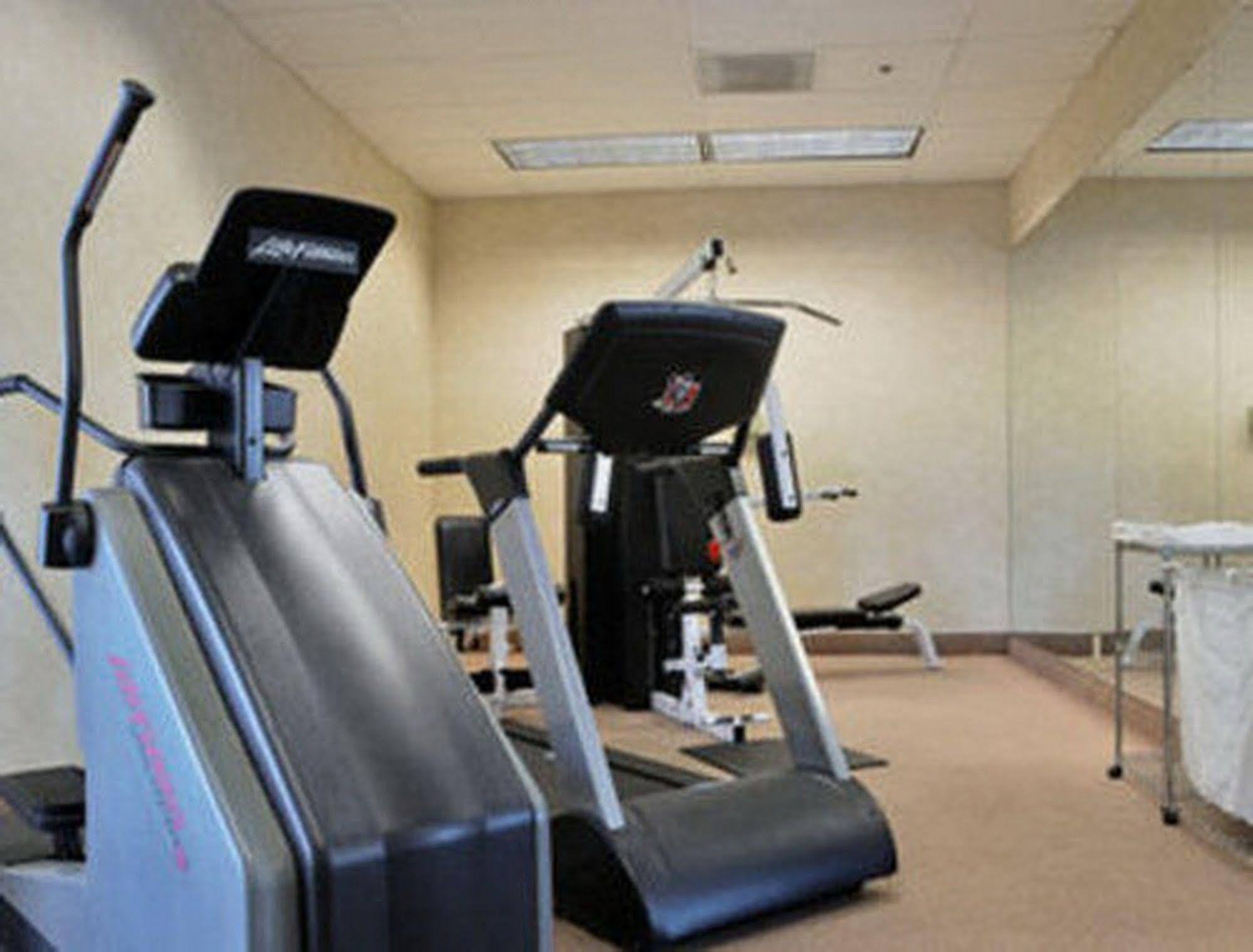 Fairbridge Hotel Cleveland East Wickliffe Εξωτερικό φωτογραφία