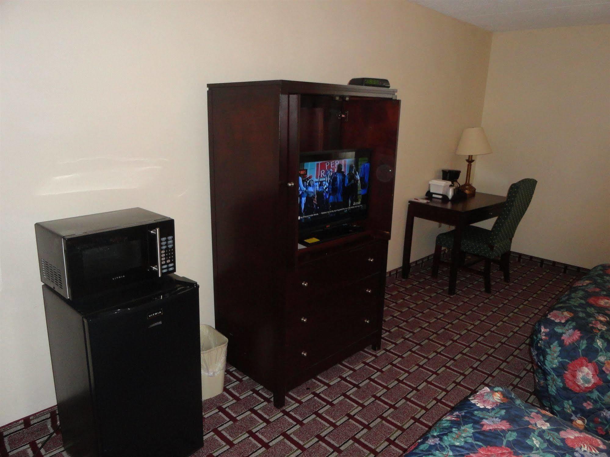 Fairbridge Hotel Cleveland East Wickliffe Εξωτερικό φωτογραφία
